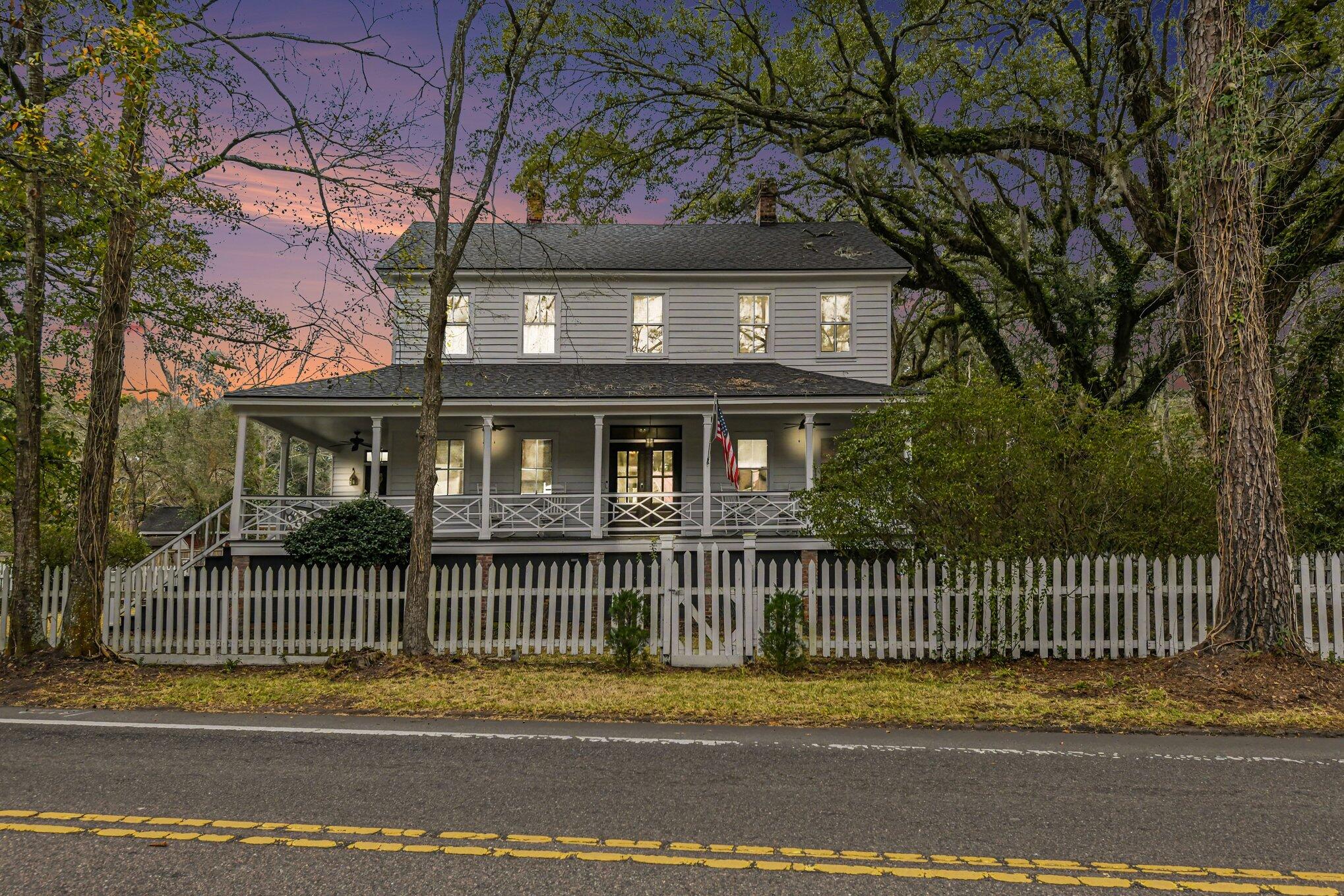 216 W Carolina Avenue