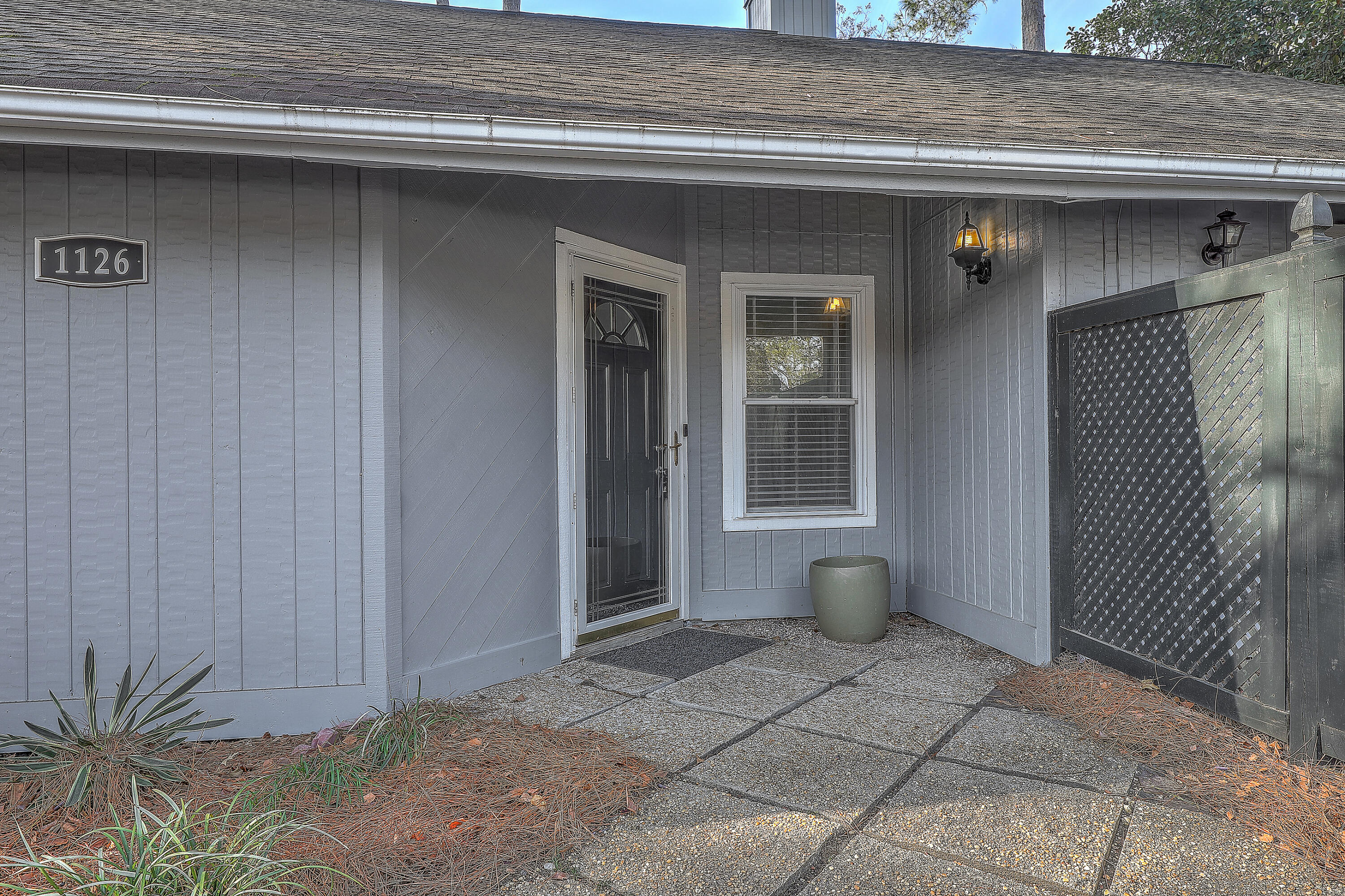 1126 Snap Dragon Court