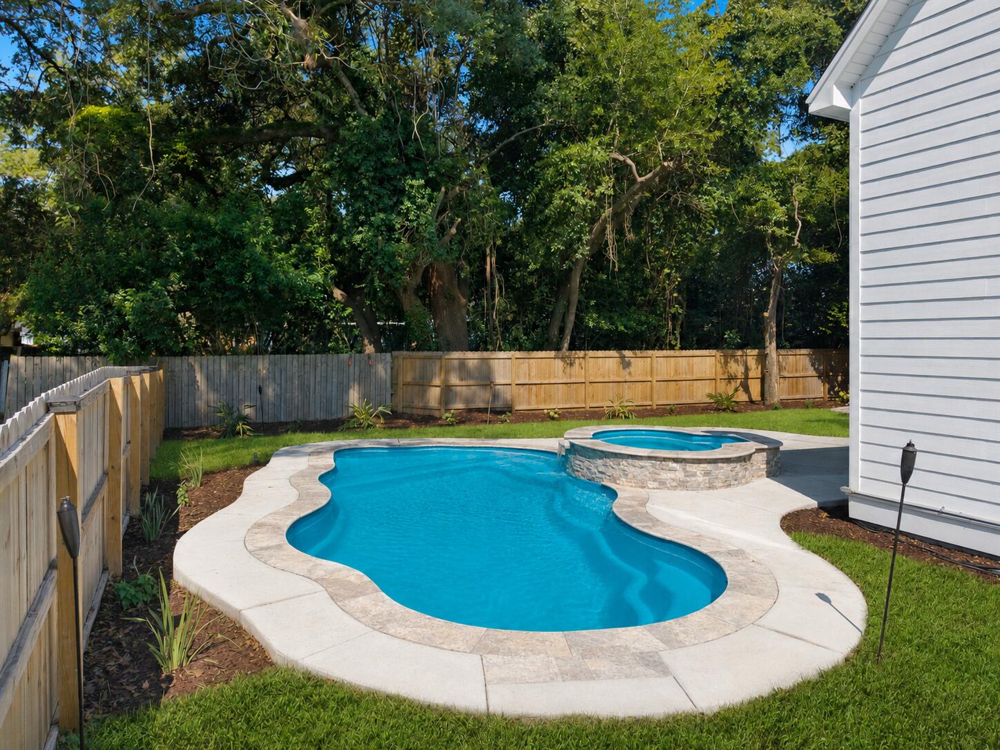 241 Woodland Shores Road