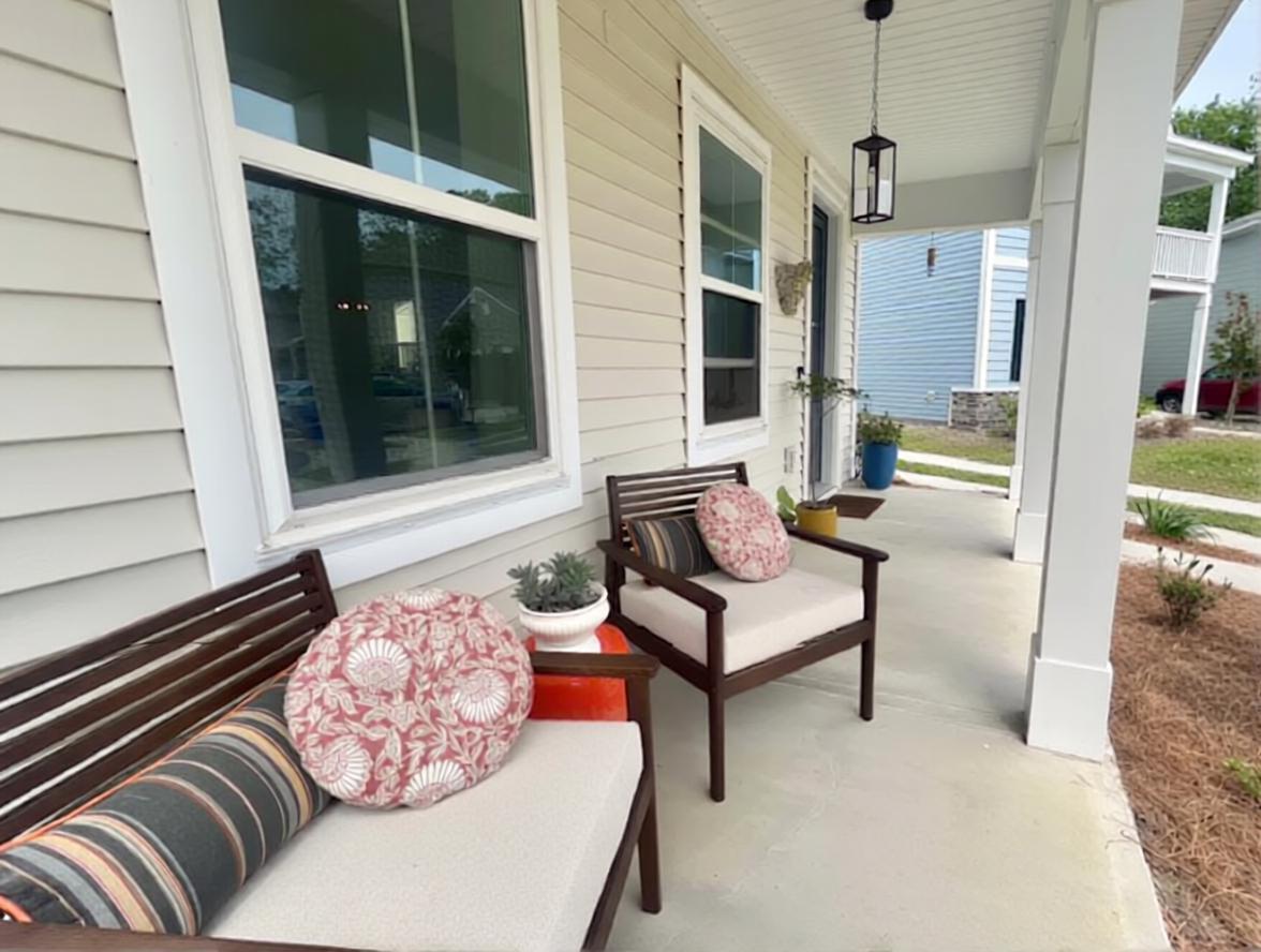 47 Whispering Oaks Circle