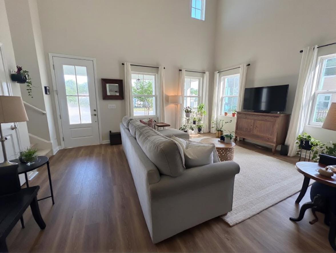 47 Whispering Oaks Circle