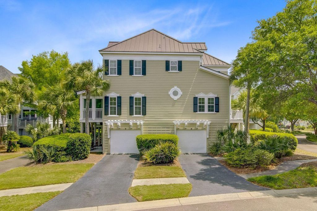 Photo of 1650 Long Grove Drive, Mount Pleasant, SC 29464 (MLS # 26006064)