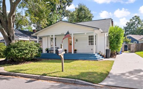 A home in North Charleston