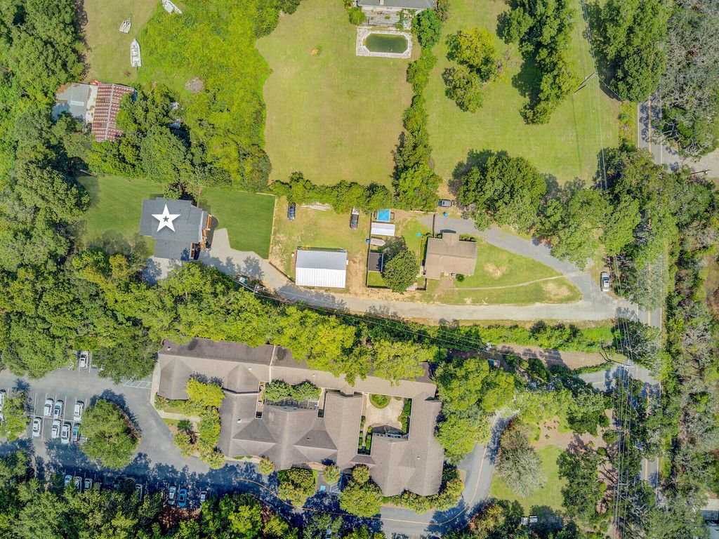 Photo of 779 Riverland Drive, Charleston, SC 29412 (MLS # 25023168)