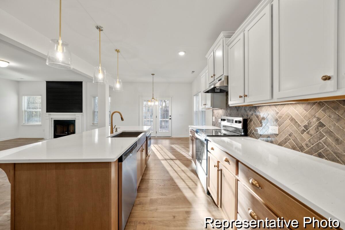 1046 House Finch Avenue Cc3-22-21