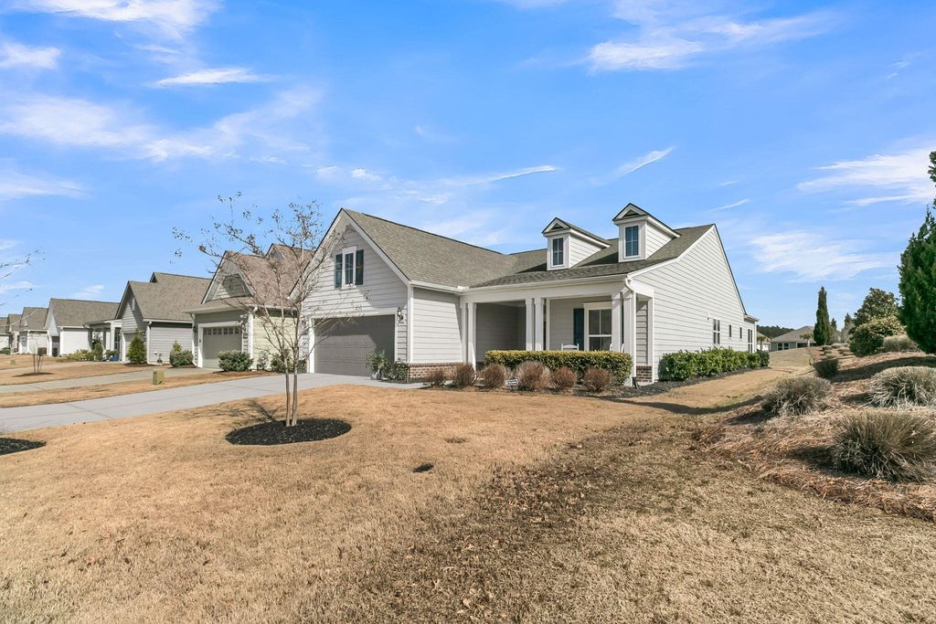 Photo of 102 Garden Gate Way, Summerville, SC 29486 (MLS # 26006185)