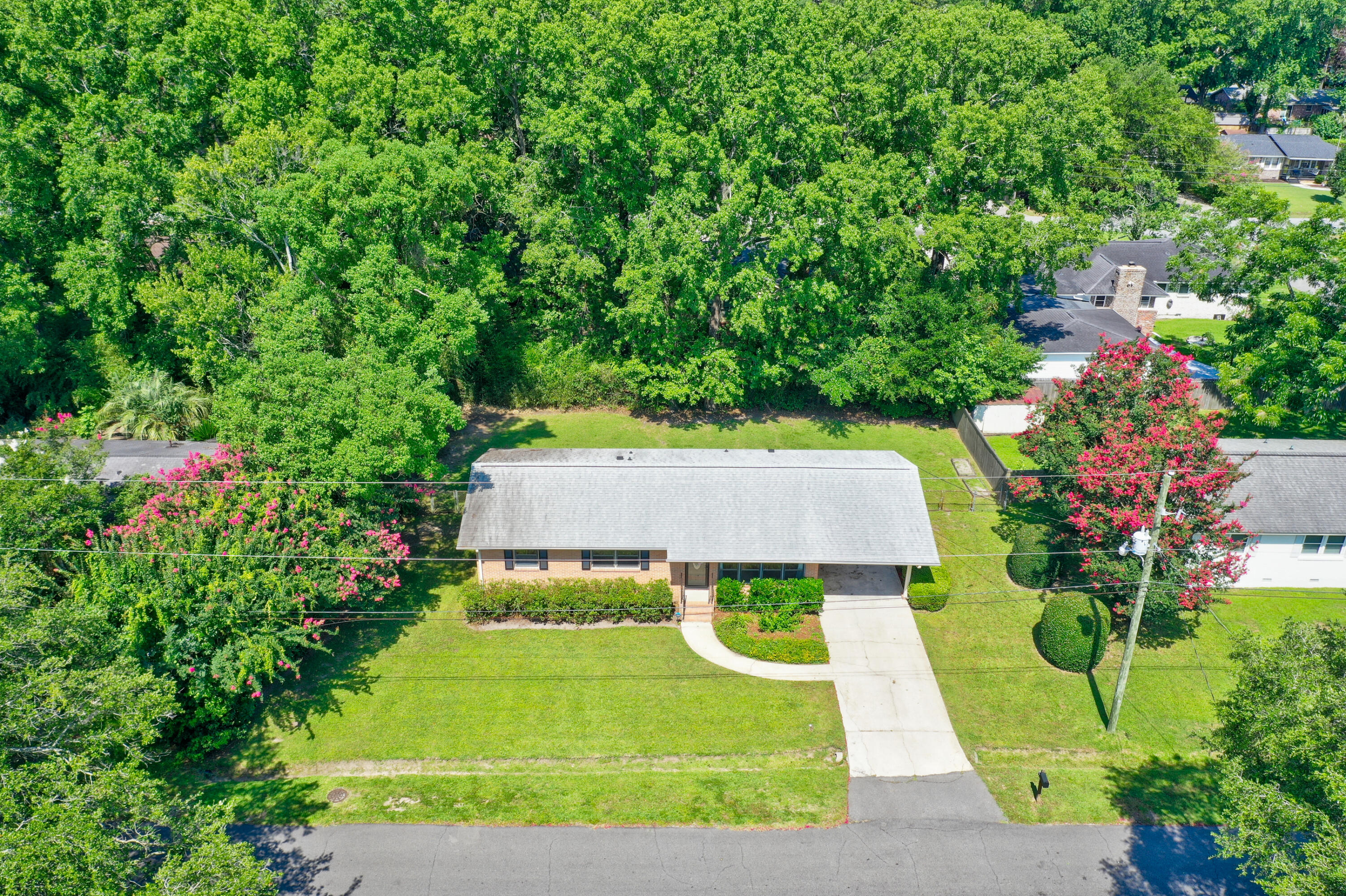 7 Plainfield Drive