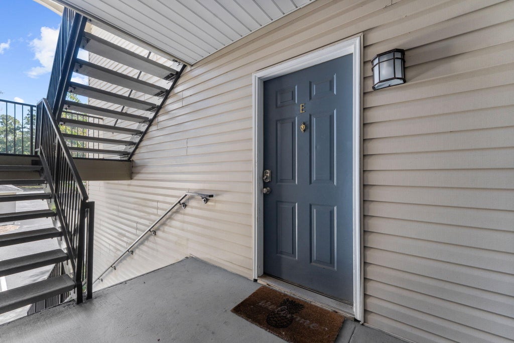 Photo of 2011 N Highway 17 #Unit 2200e, Mount Pleasant, SC 29466 (MLS # 26028468)