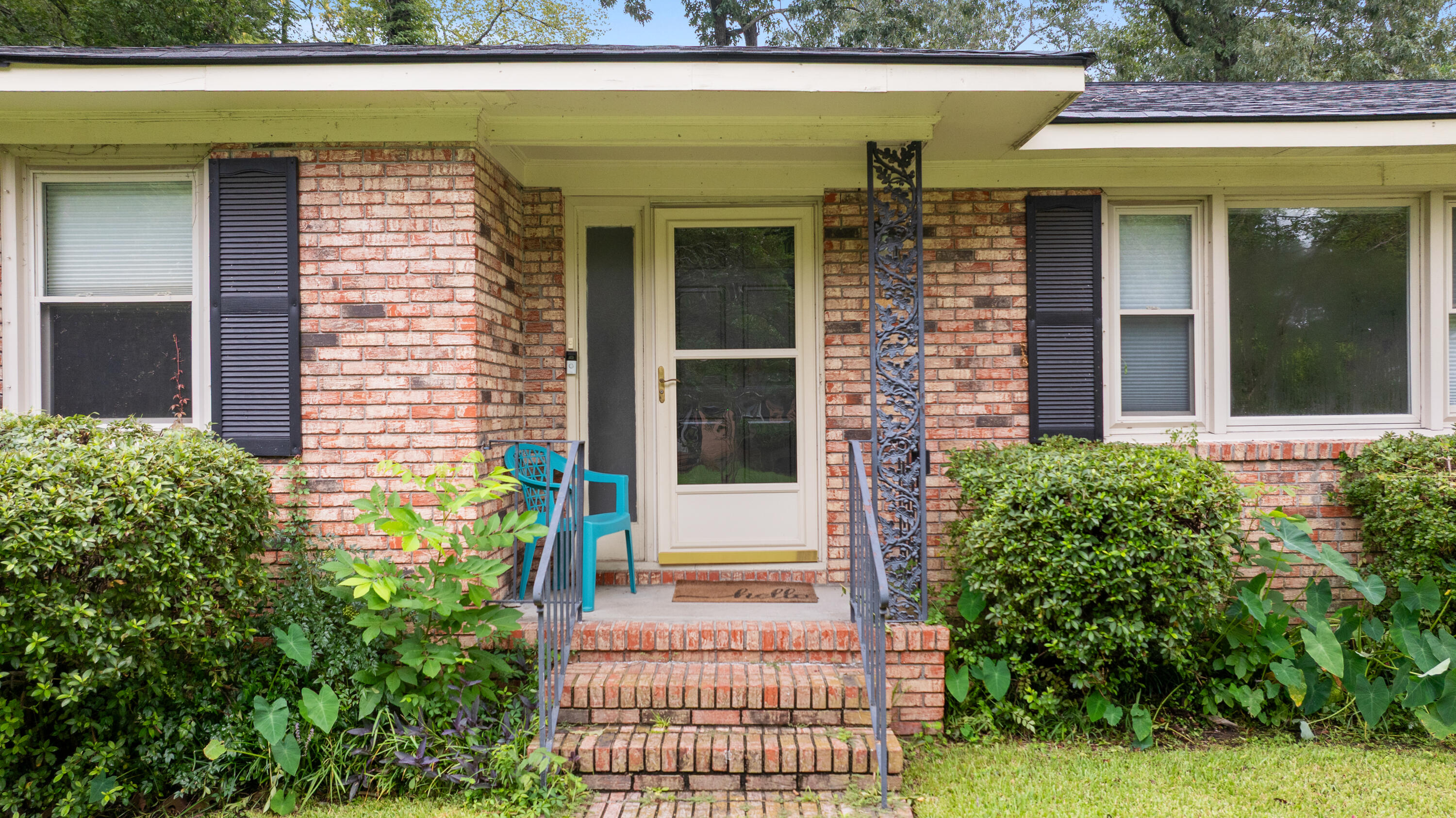 109 Monroe Road
