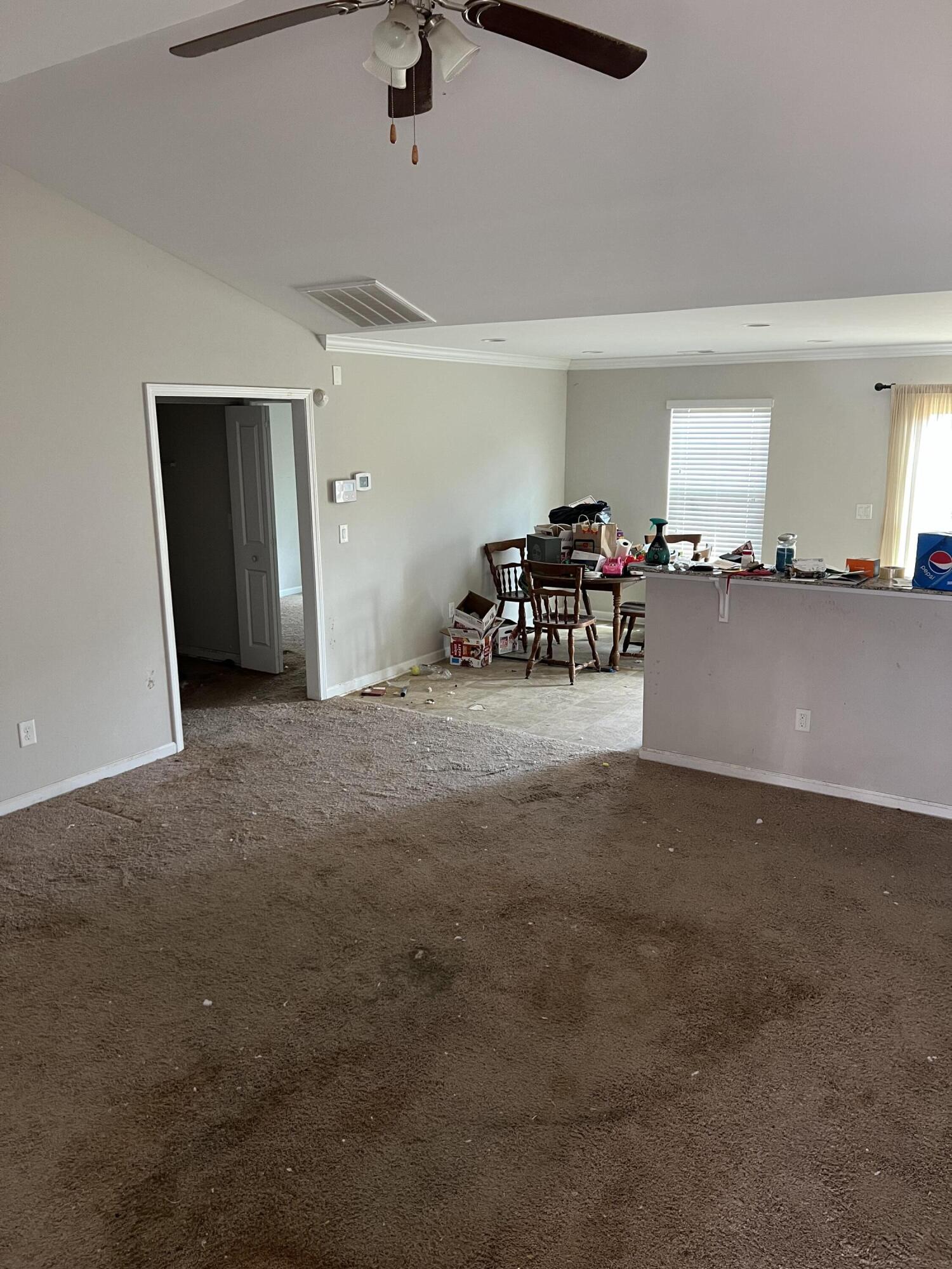 912 Dovefield Lane