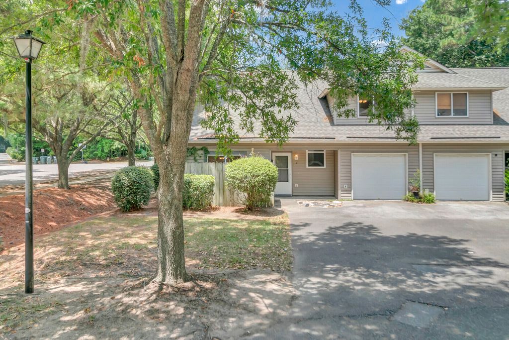 Photo of 940 E Estates BLVD #Unit 5l, Charleston, SC 29414 (MLS # 26019684)