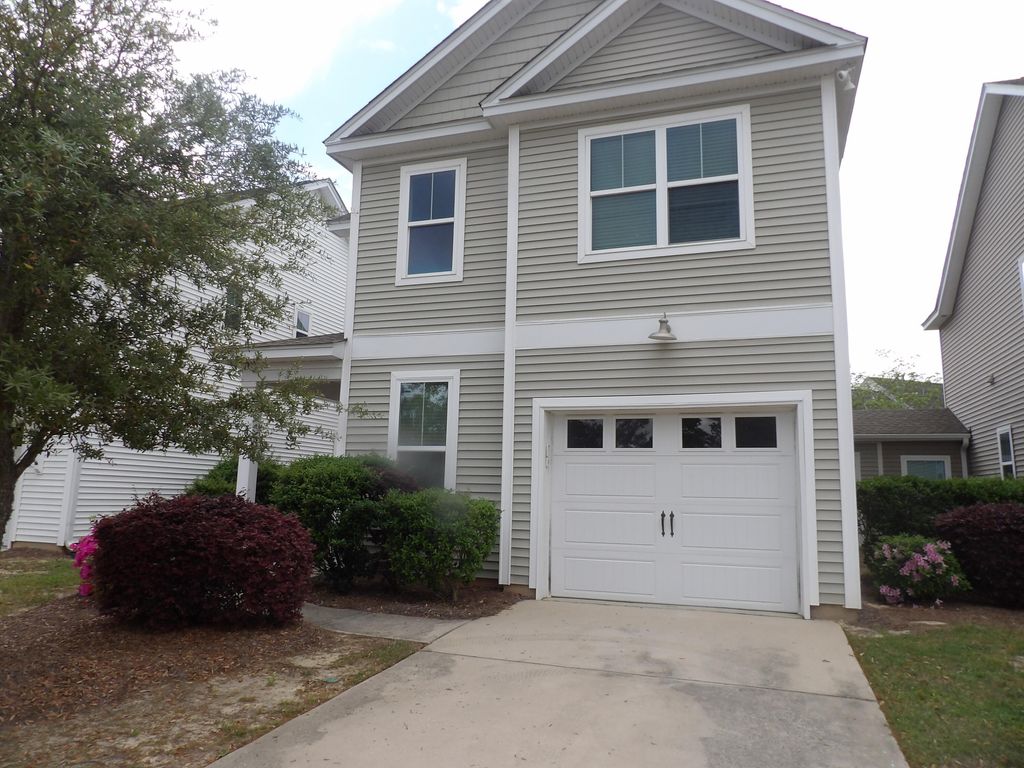 Photo of 4202 Poplar Grove Place, Summerville, SC 29483 (MLS # 26012865)