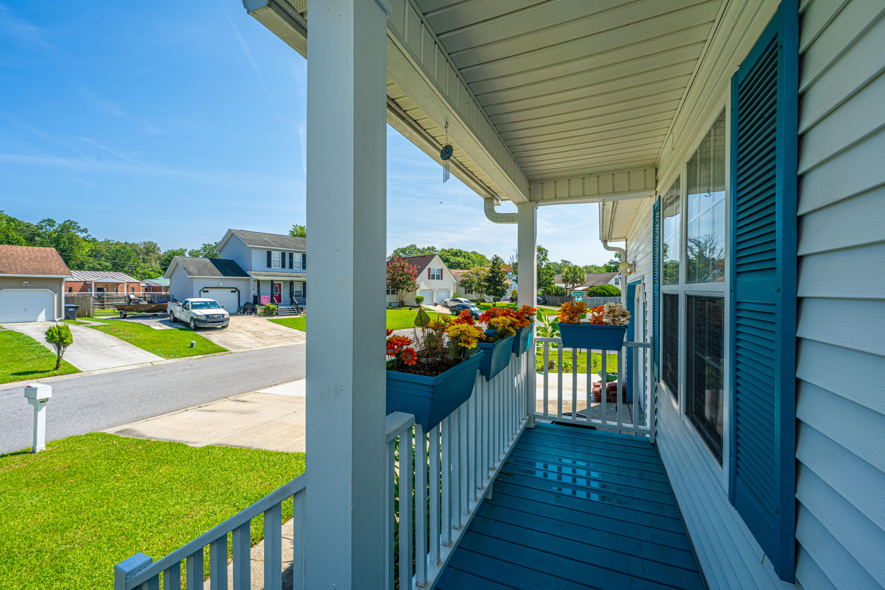8667 Bentwood Drive