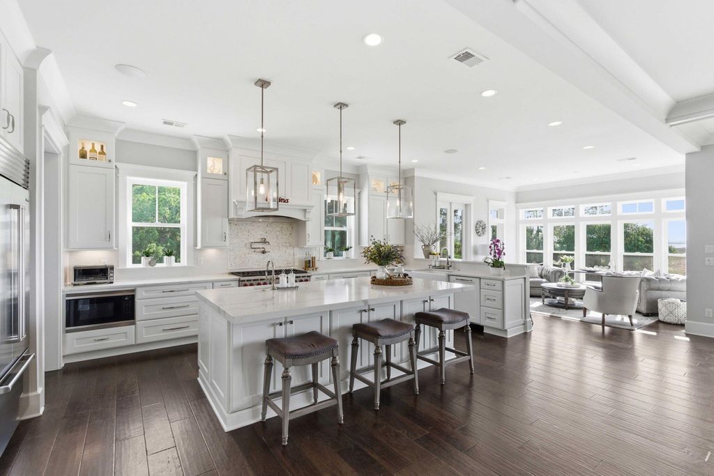 Photo of 3020 Intracoastal View Drive, Mount Pleasant, SC 29466 (MLS # 26012398)