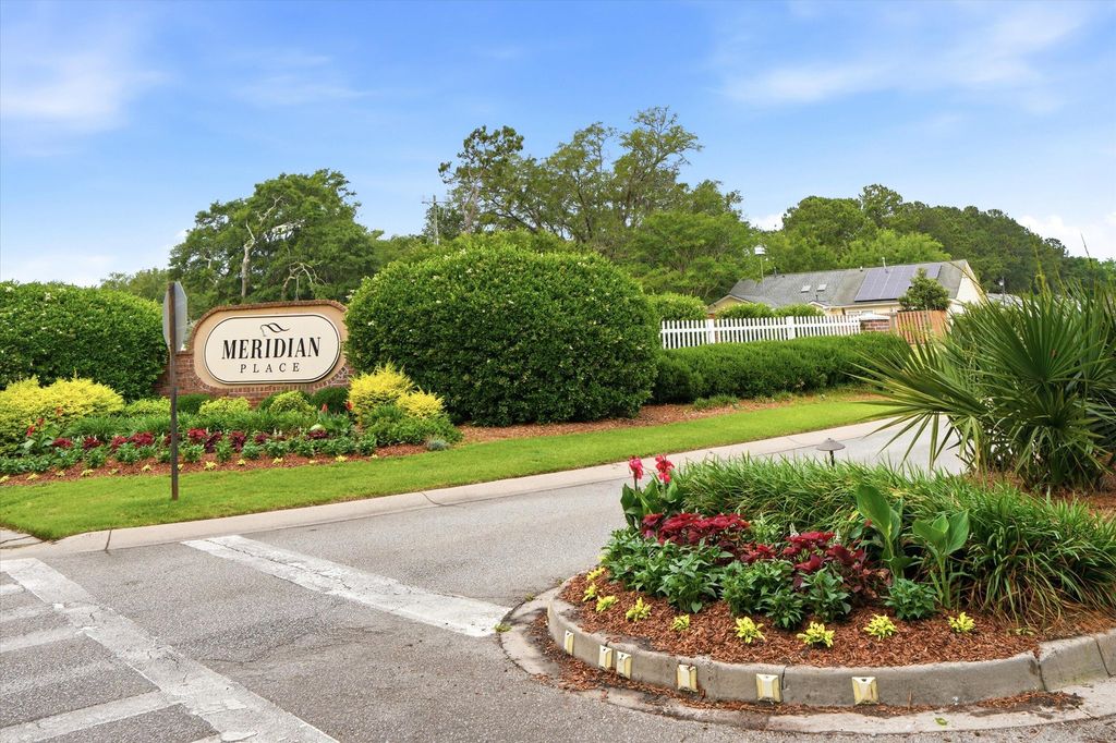 Photo of 1689 Dexter Lane, Charleston, SC 29412 (MLS # 26013984)