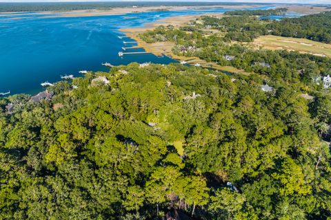 A home in Kiawah Island