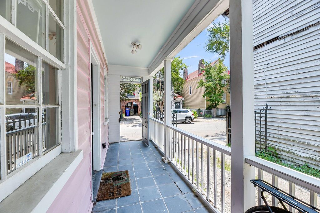 Photo of 4 Bogard Street, Charleston, SC 29403 (MLS # 25027274)