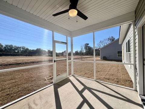 A home in North Charleston