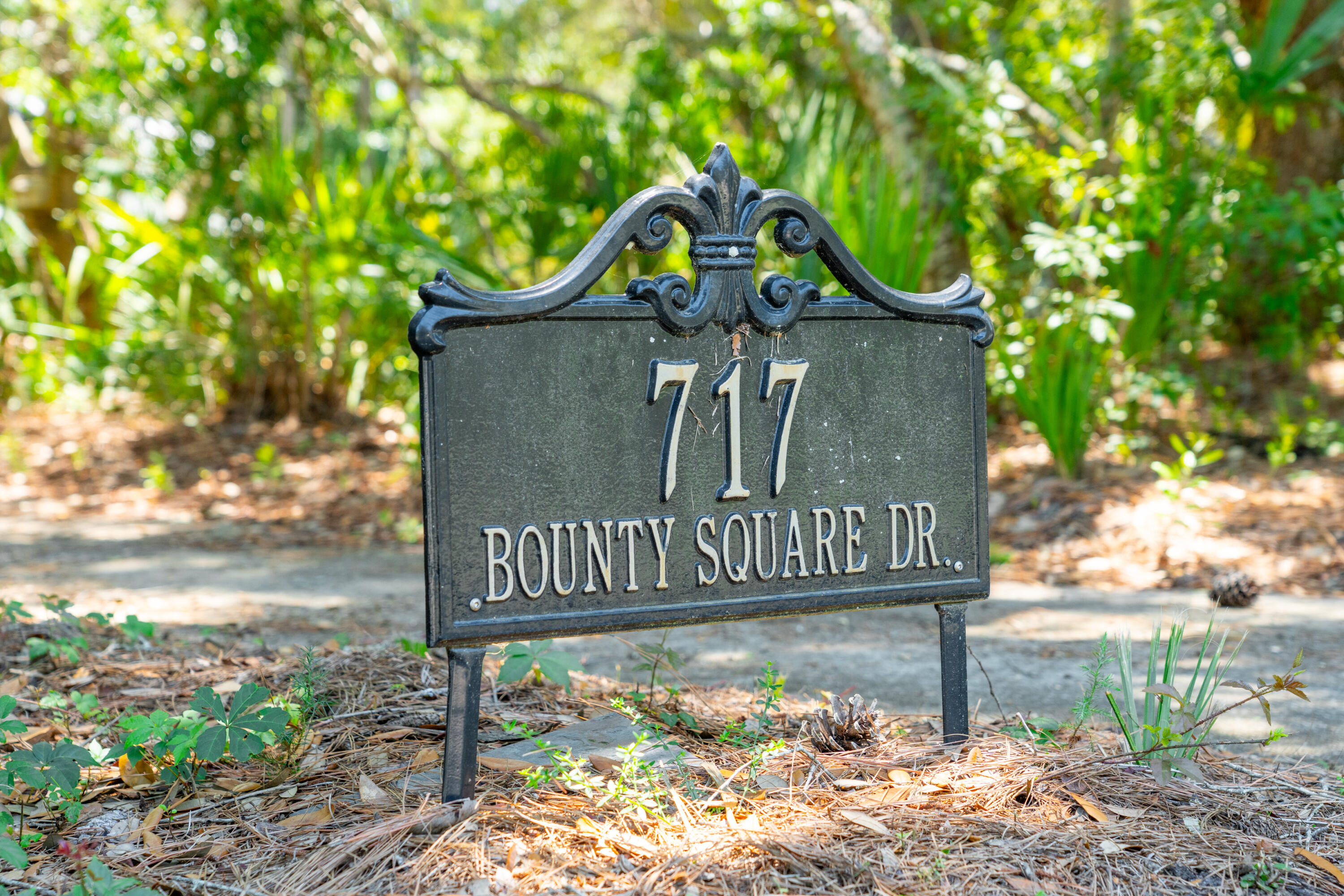 717 Bounty Square Drive
