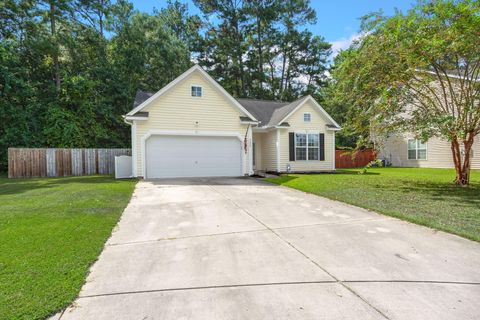 A home in North Charleston