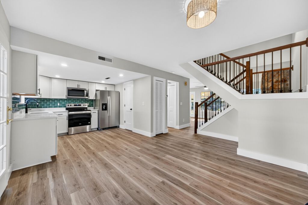 Photo of 2943 Cathedral Lane, Charleston, SC 29414 (MLS # 25028586)