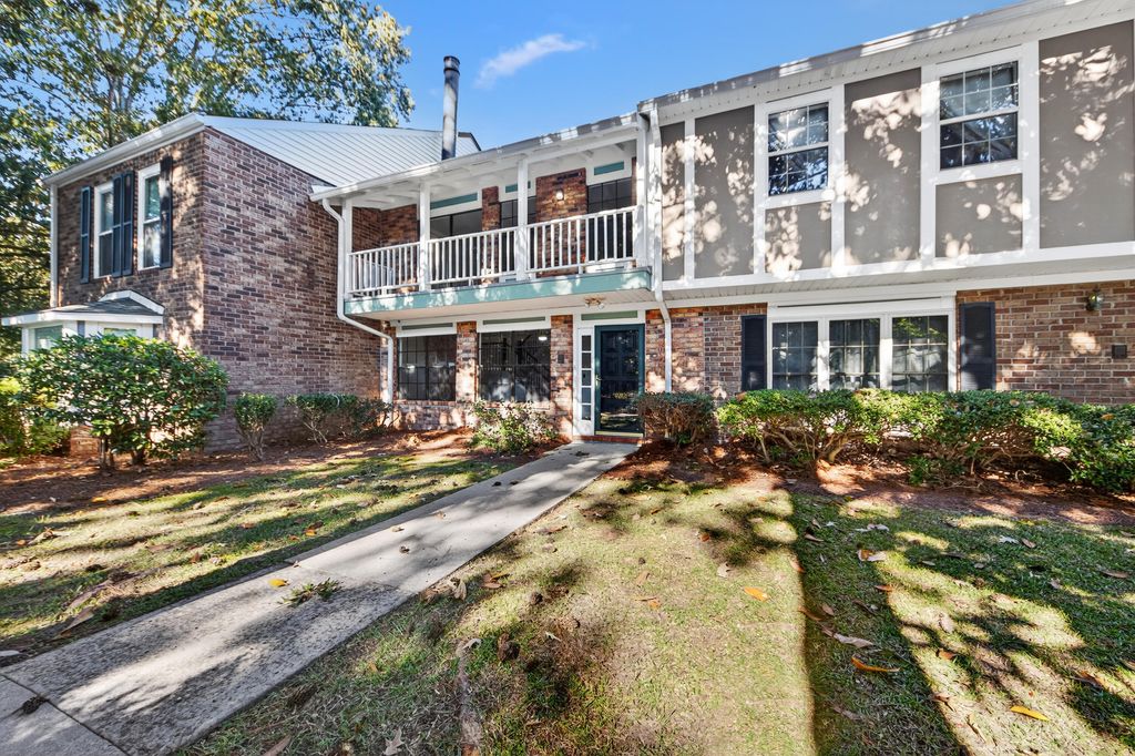 Photo of 2943 Cathedral Lane, Charleston, SC 29414 (MLS # 25028586)