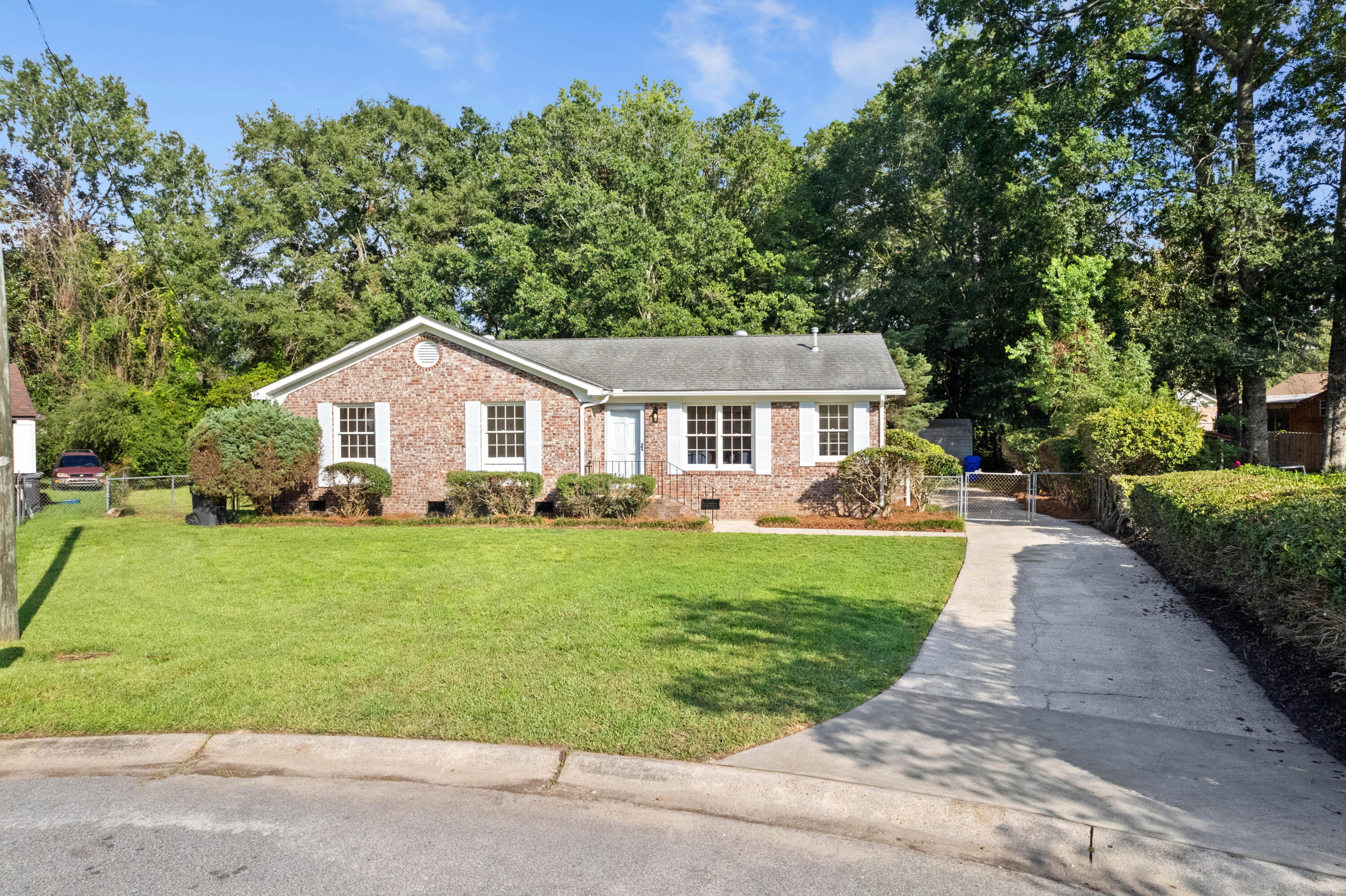3419 Broadmoore Place