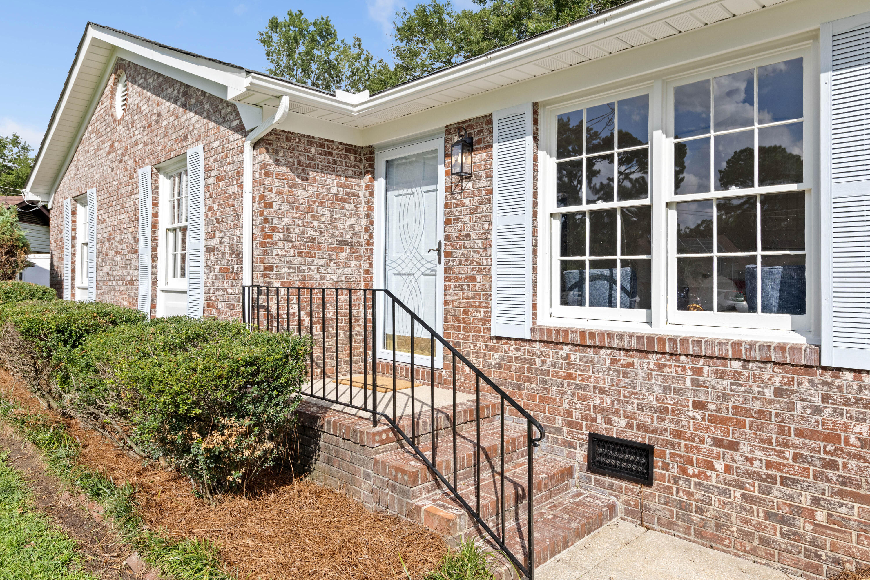 3419 Broadmoore Place