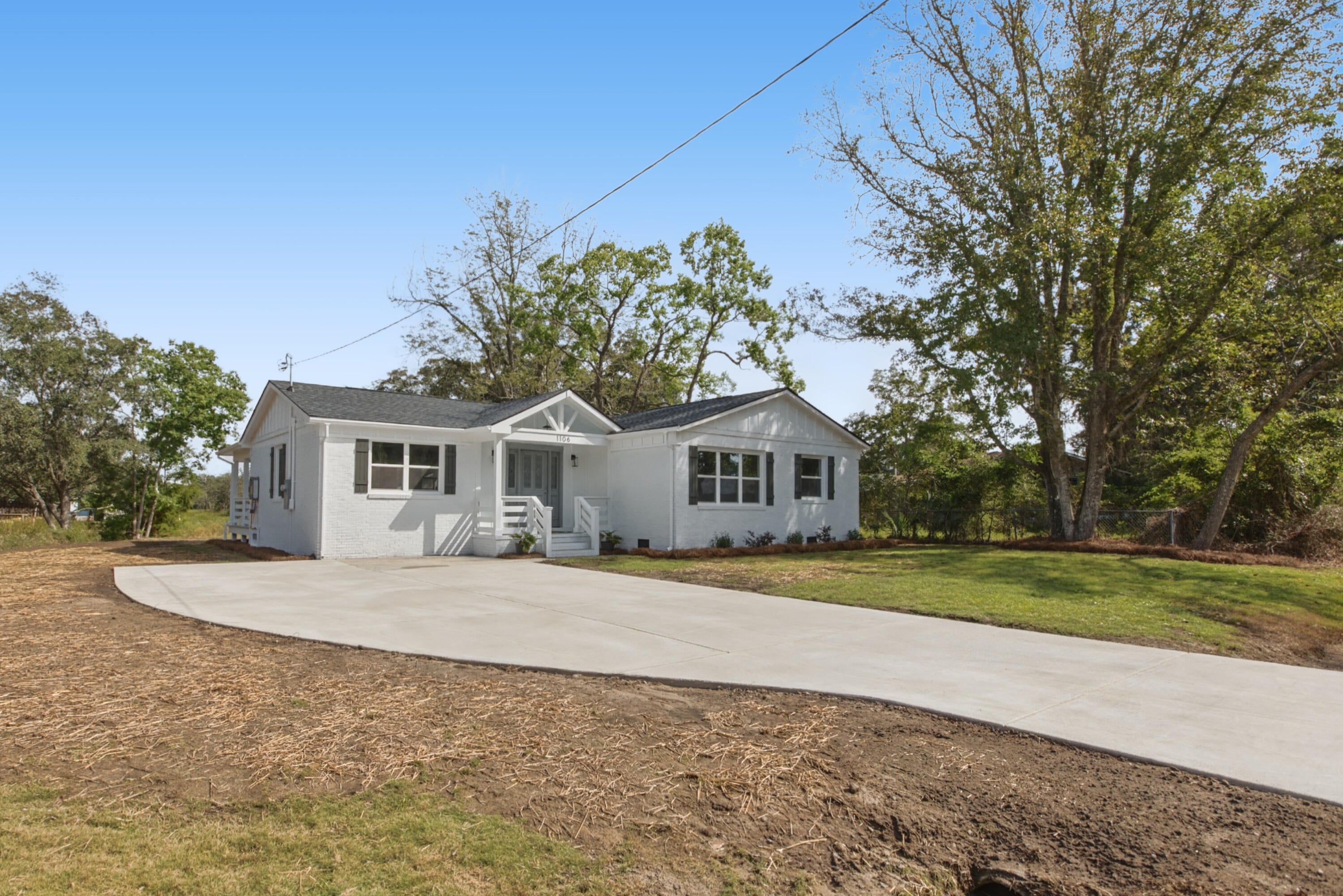 1106 Windward Road