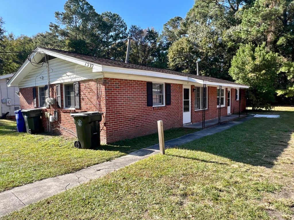 Photo of 1532 Orange Grove Road #A&amp;B, Charleston, SC 29407 (MLS # 25014571)