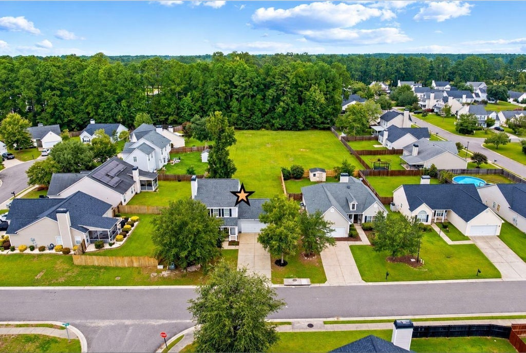 Photo of 151 Highwoods Plantation Avenue, Summerville, SC 29485 (MLS # 26027954)