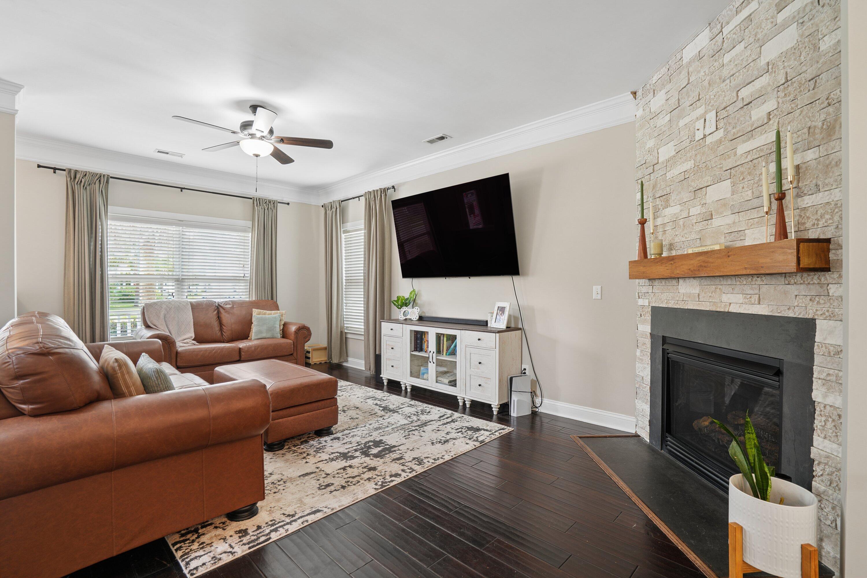 7434 Northgate Drive