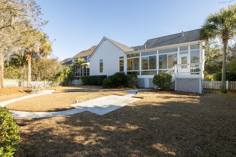 A home in Daniel Island