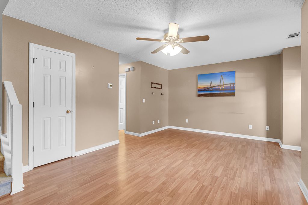 Photo of 1664 Hunters Run Drive, Mount Pleasant, SC 29464 (MLS # 25026022)