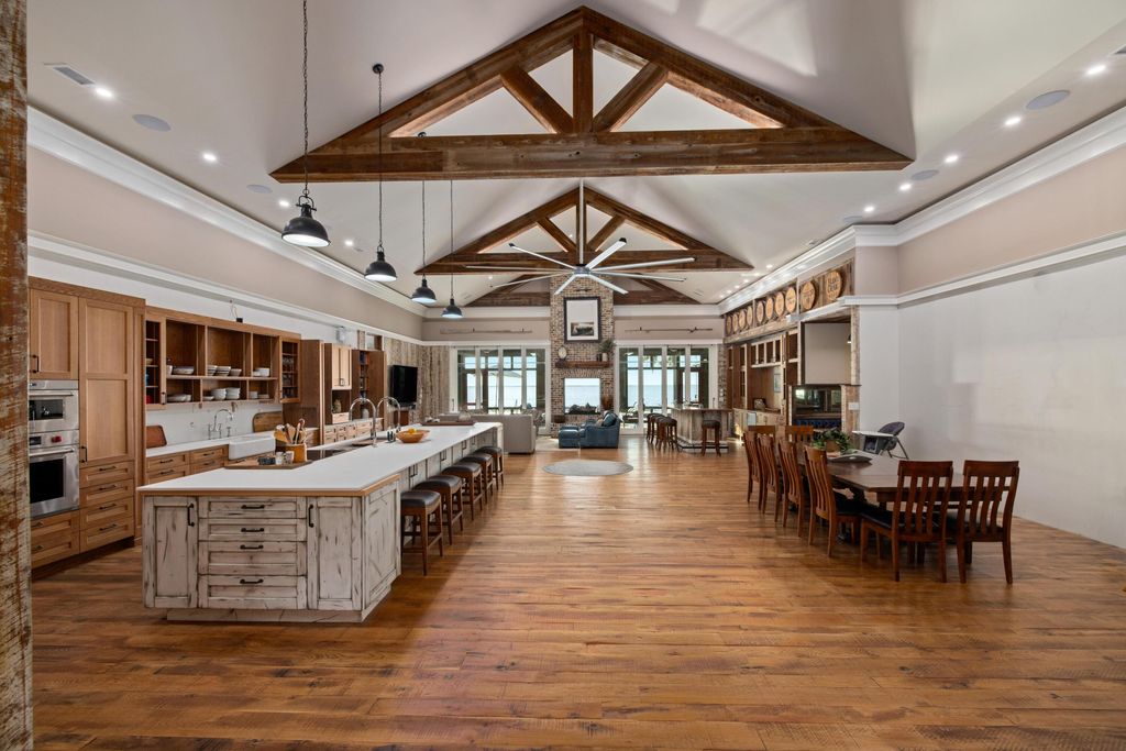 Photo of 911 Butter Road, Bonneau, SC 29431 (MLS # 26000158)