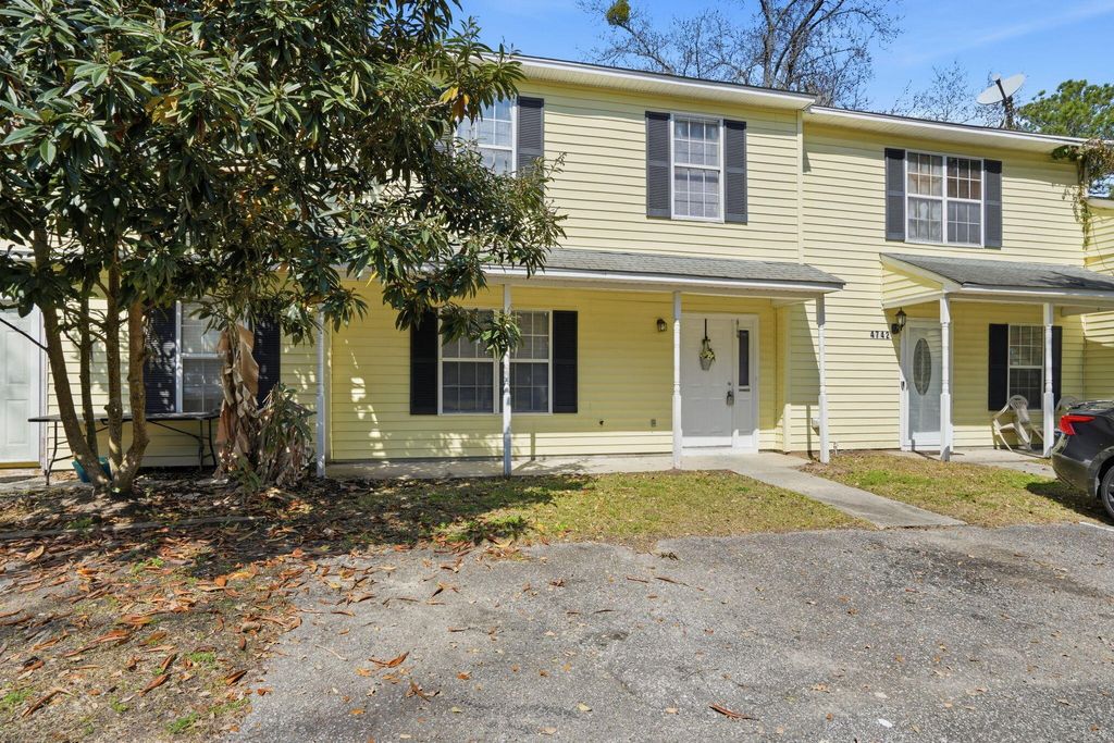 Photo of 4744 Bayfield Drive, North Charleston, SC 29418 (MLS # 26005903)
