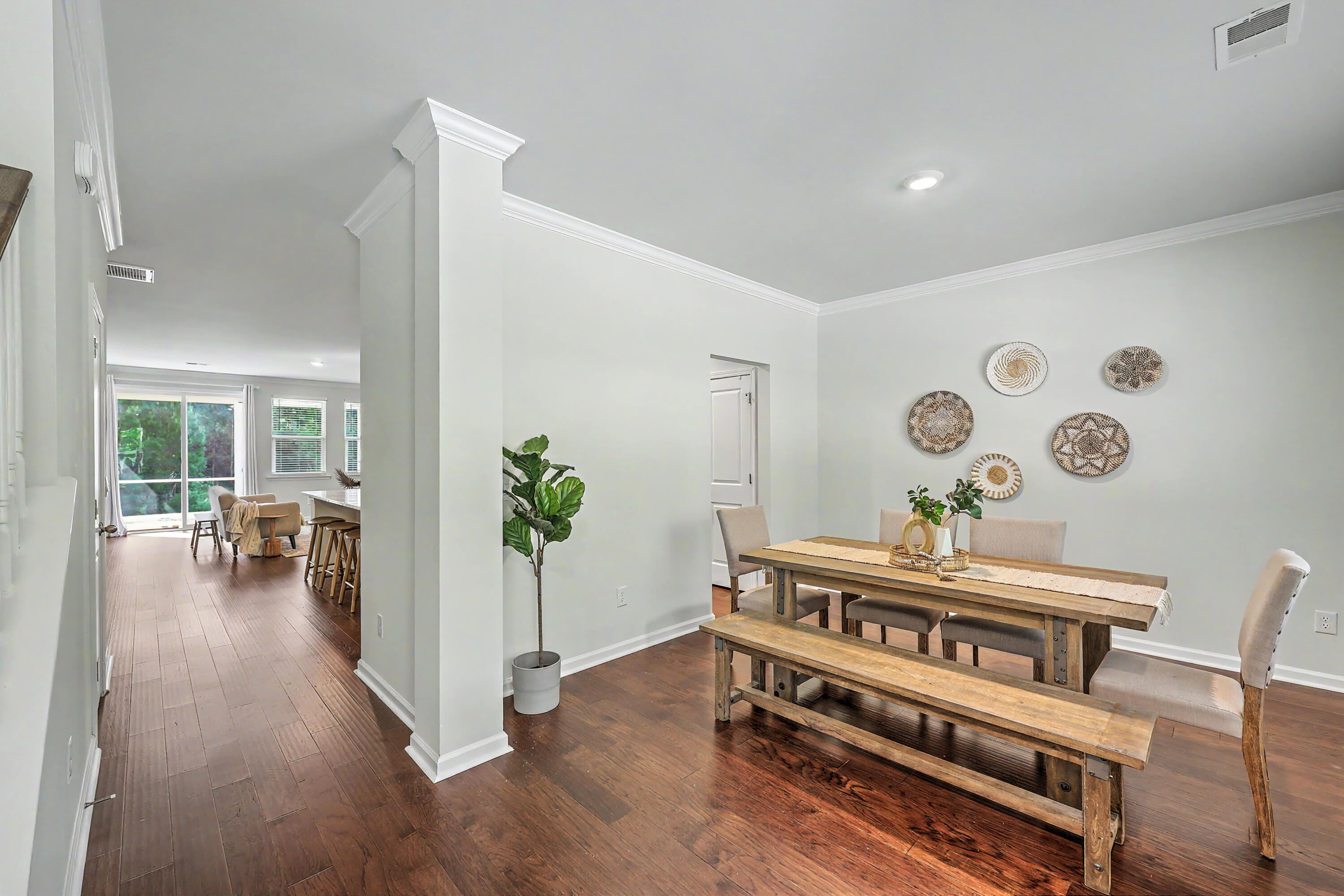 480 Oak View Way