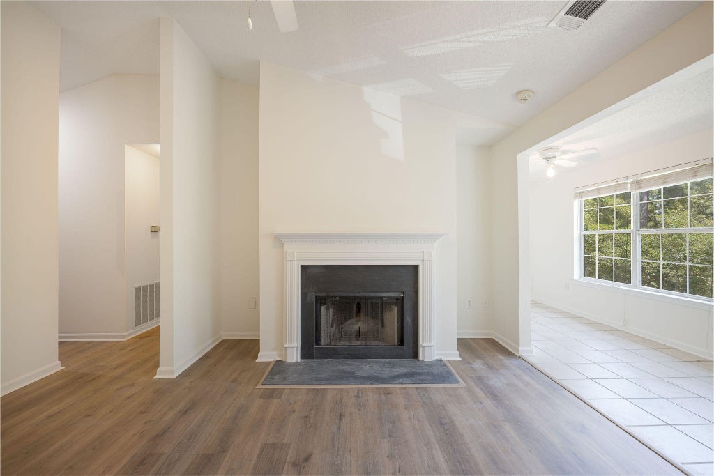 Photo of 188 Midland Parkway #Apt 424, Summerville, SC 29485 (MLS # 26023413)