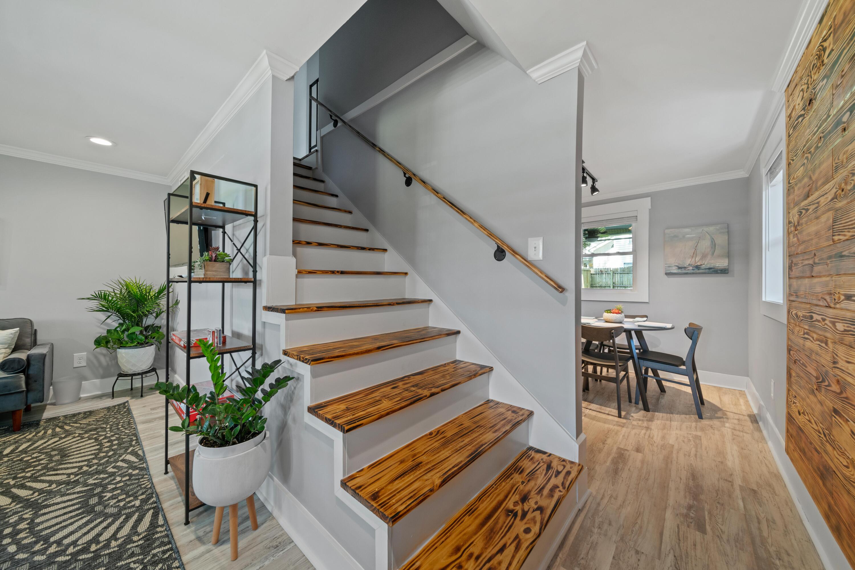 109 Magnolia Road A&B