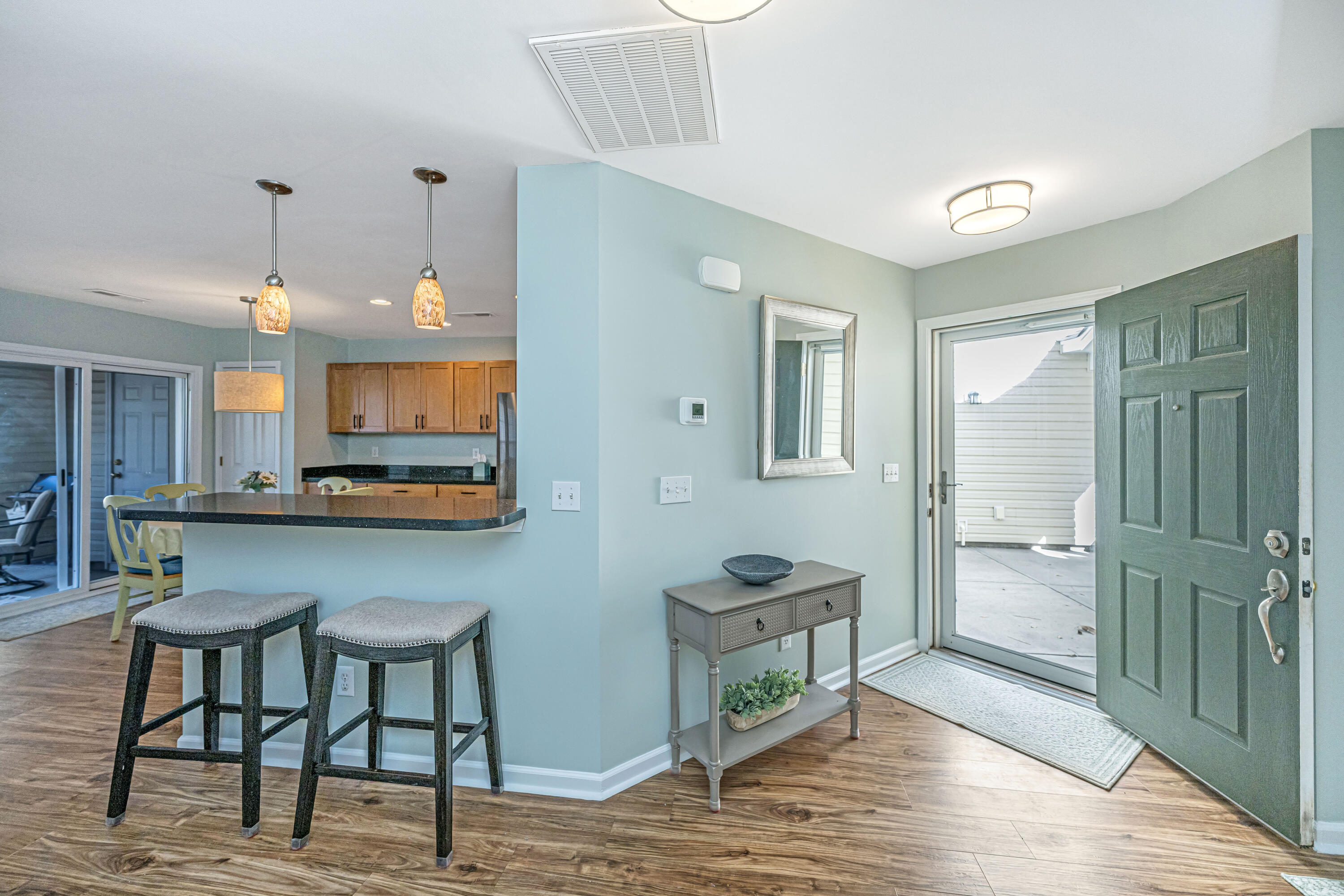 5150 Trump Street 1005