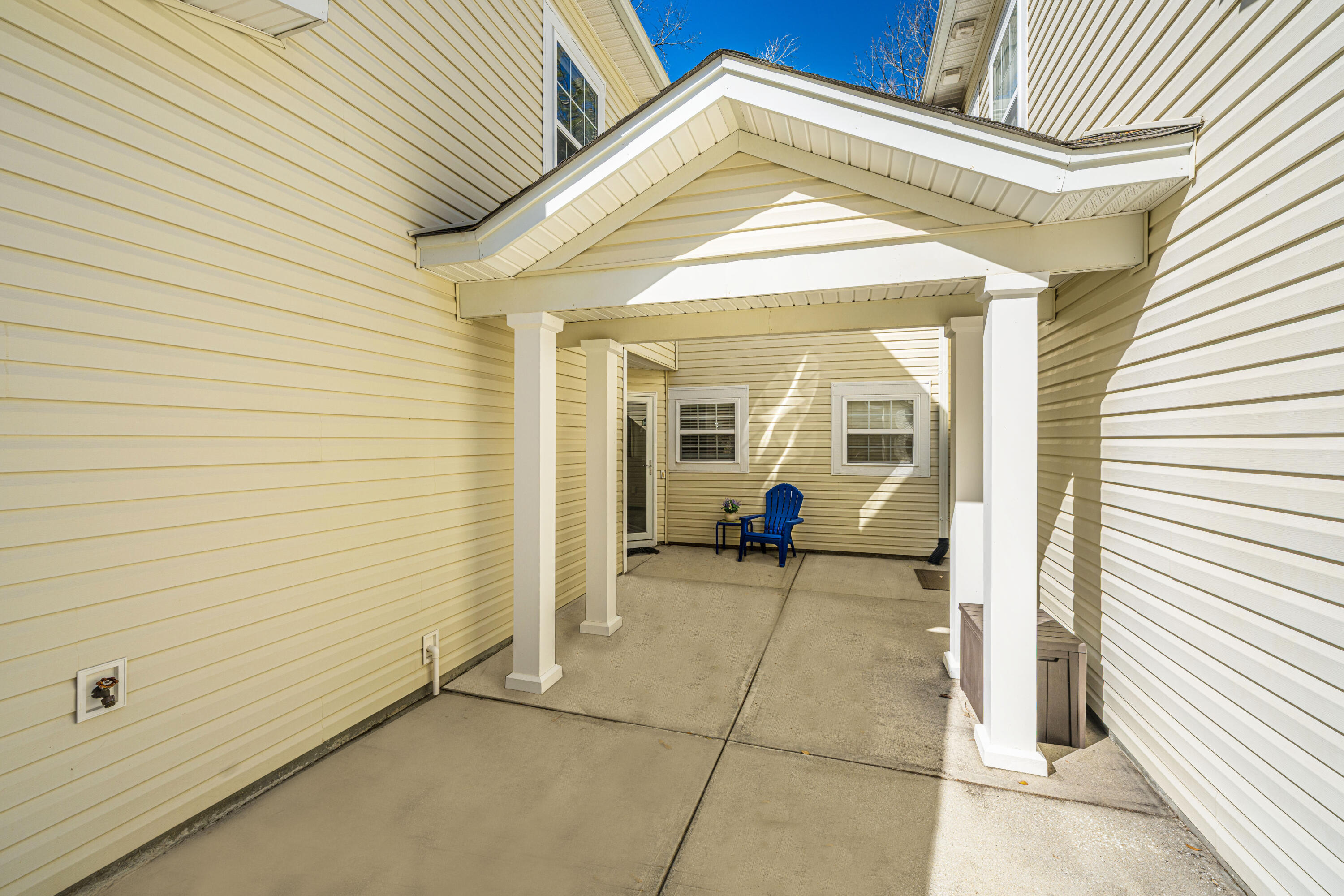 5150 Trump Street 1005