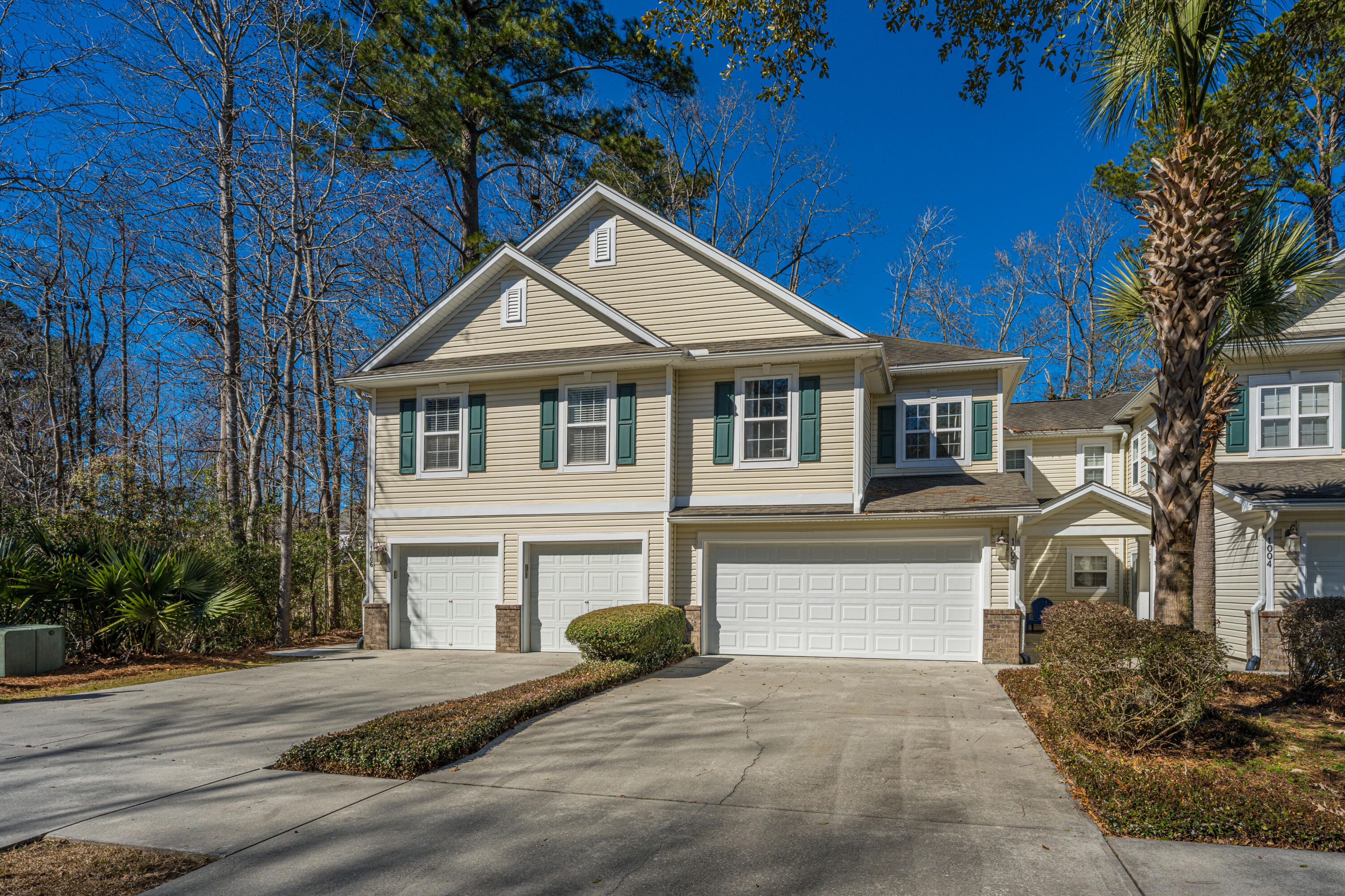 5150 Trump Street 1005