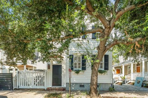 Photo of 57 Ashe Street, Charleston, SC 29403 (MLS # 25022678)