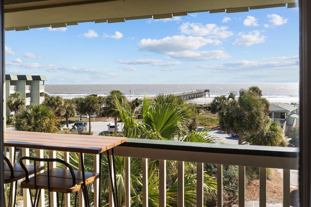 Photo of 1300 Ocean Boulevard #321, Isle of Palms, SC 29451 (MLS # 26012337)