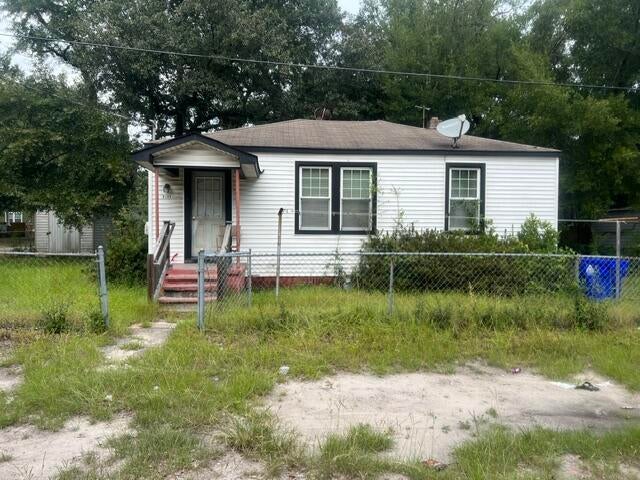 Photo of 2125 Commander Road, North Charleston, SC 29405 (MLS # 26026512)