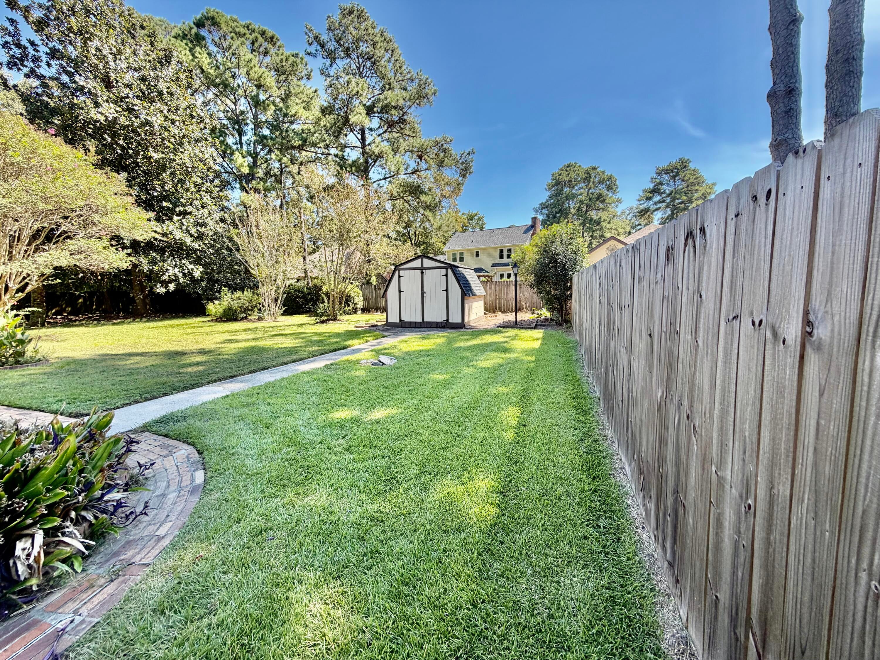 702 Black Oak Boulevard