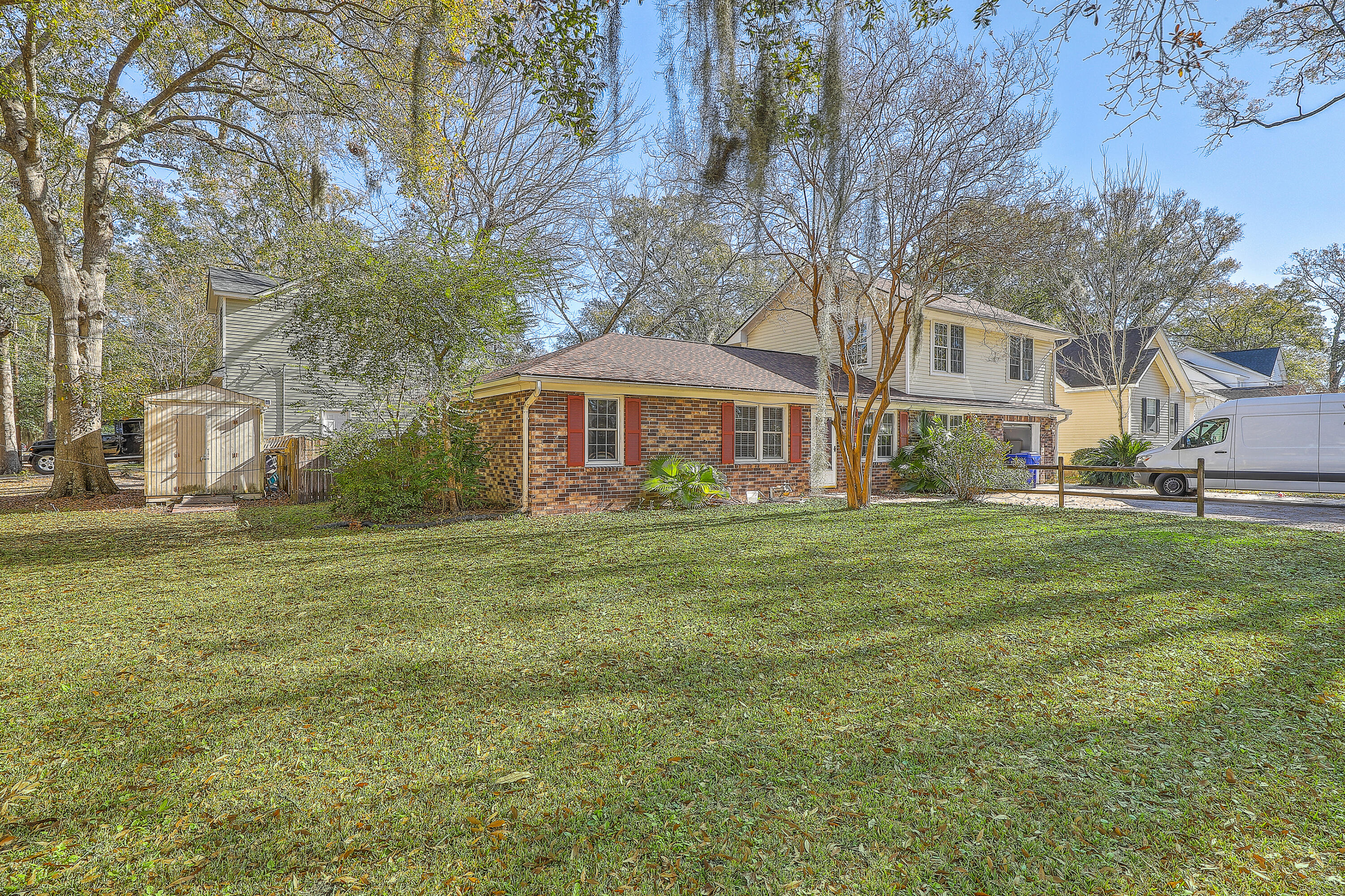 1152 Bradford Avenue