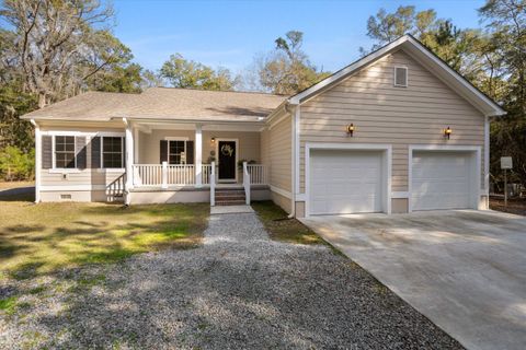 8255 Chisolm Plantation Road Edisto Island SC 29438