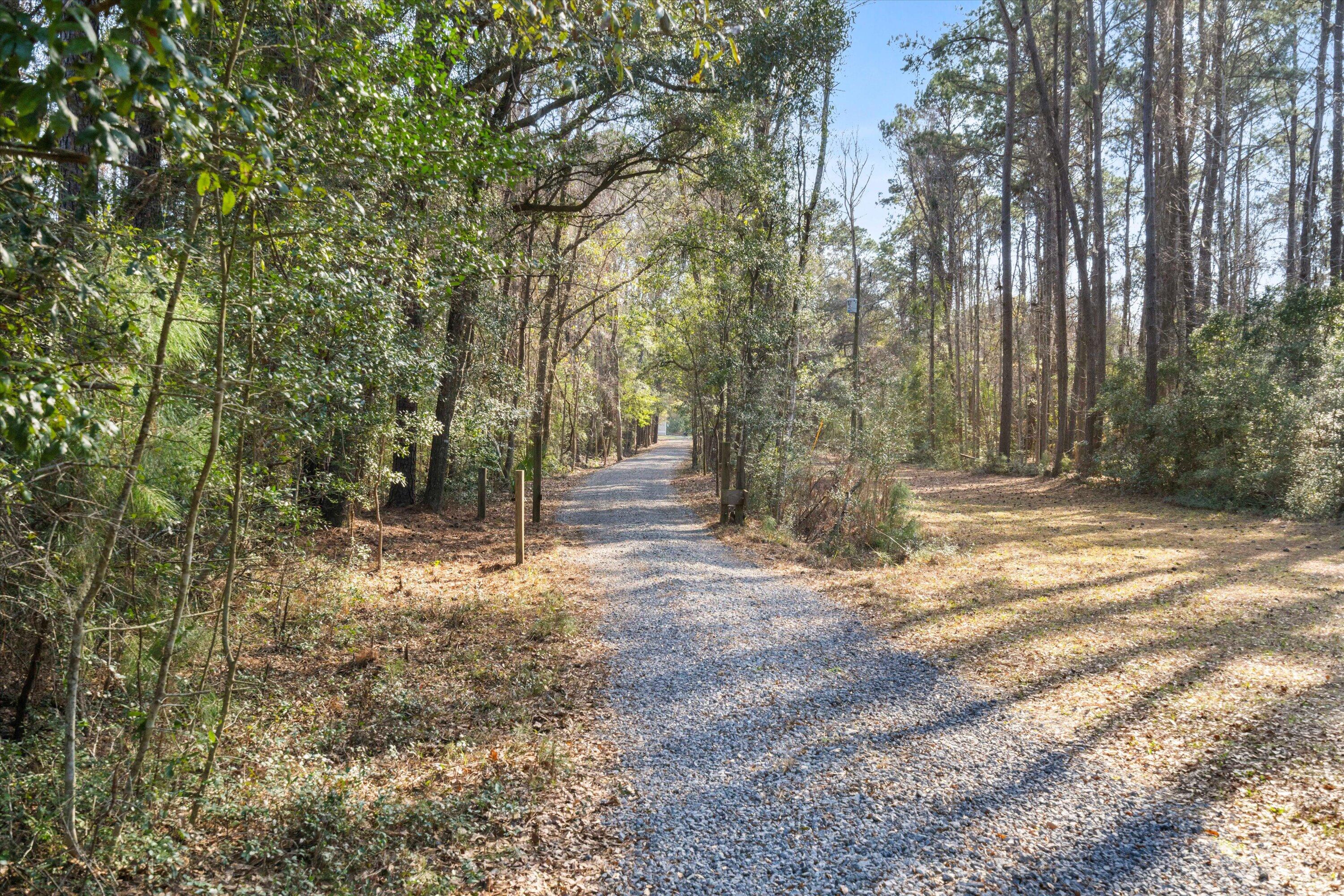 8255 Chisolm Plantation Road