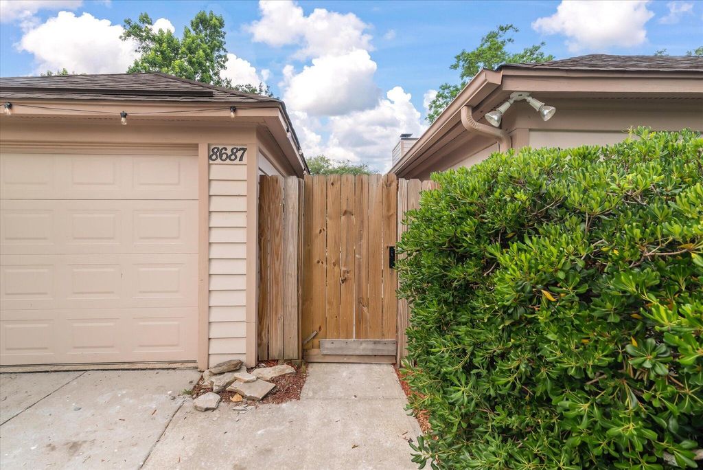 Photo of 8687 Elsinore Court, North Charleston, SC 29406 (MLS # 26015007)